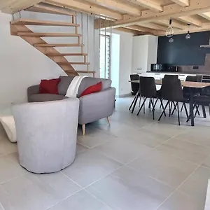  Hébergement de vacances L'ophrys